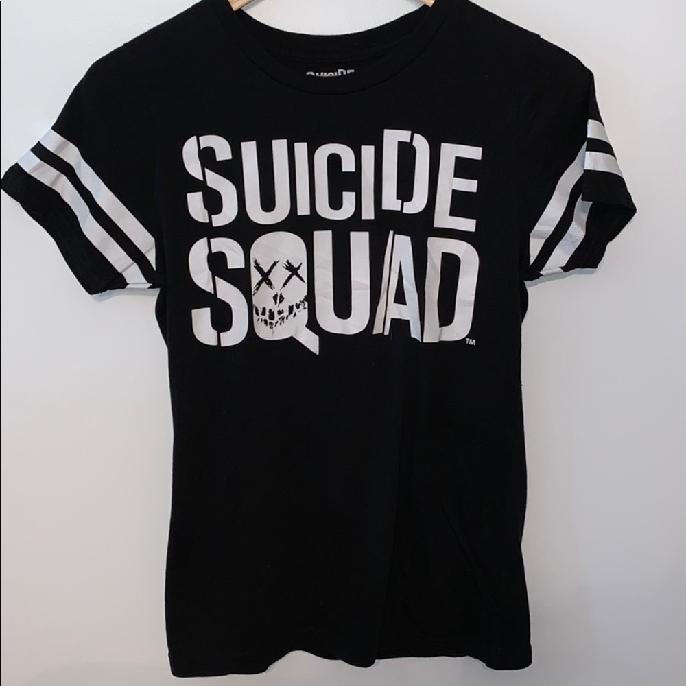 Black and white Suicide Squad jersey tshirt size L